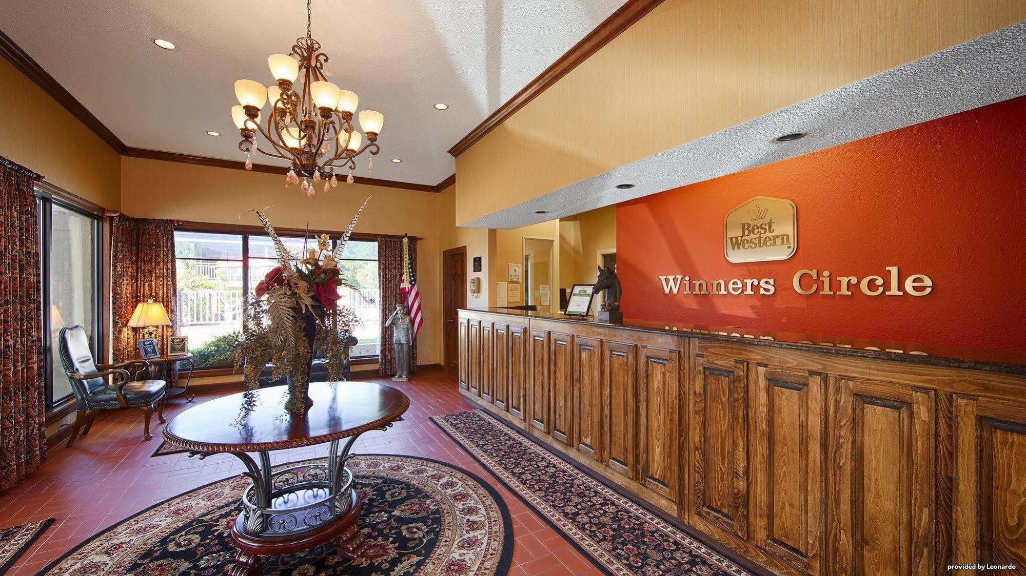 הוט ספרינגס Best Western Winners Circle מראה חיצוני תמונה